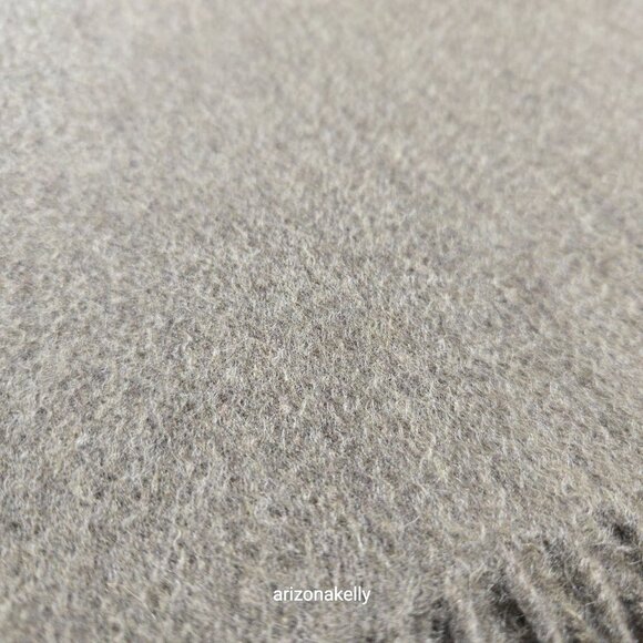 NWOT Cashmere Scarf Olive Green - Picture 12 of 14